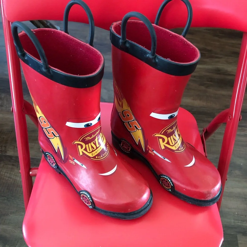 Fun Rain Boots with Easy Pull Handles